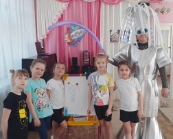 На космических просторах На космических просторах.